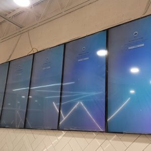 store front end display